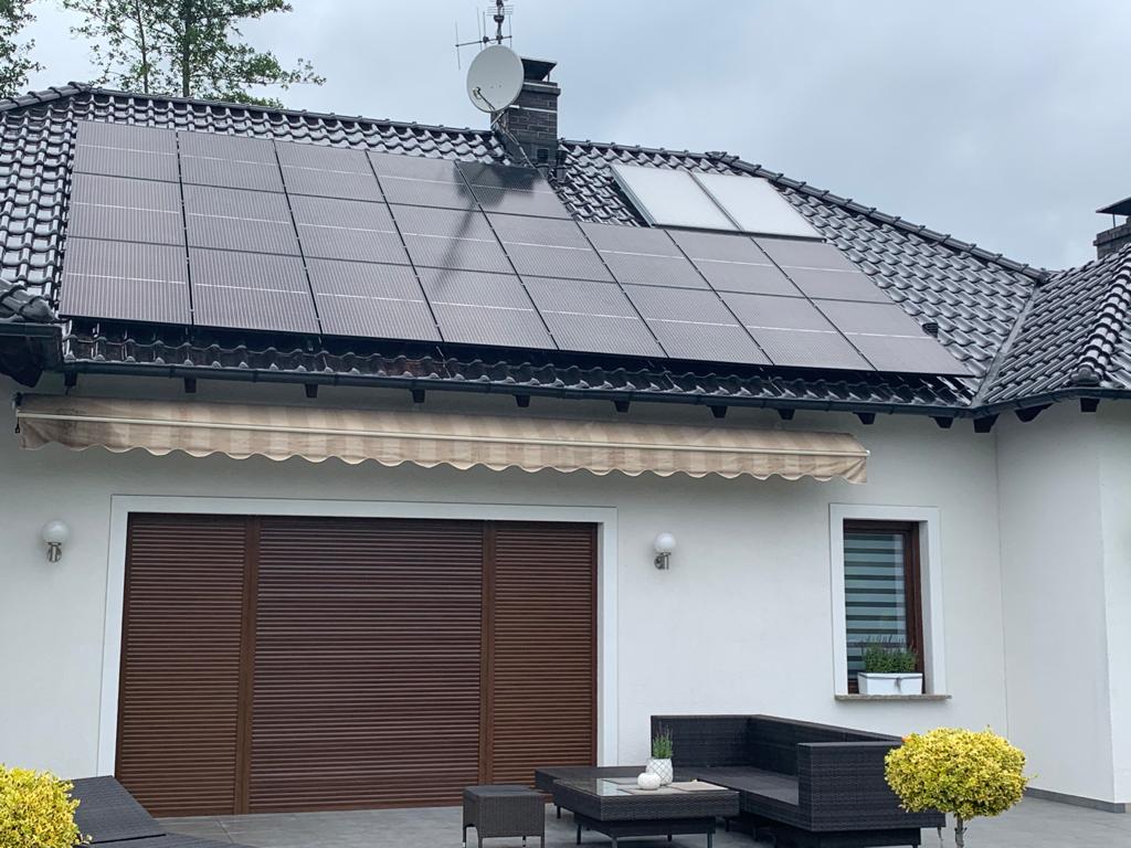 instalacja-fotowoltaiczna-10-kW-1200x6751.jpg